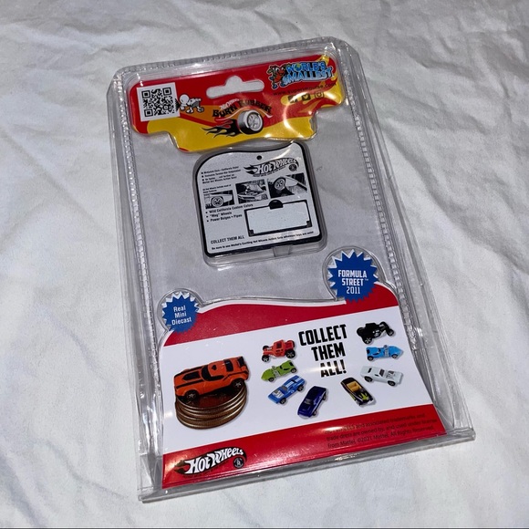 Worlds Smallest Hot Wheels, NWT - Picture 2 of 2